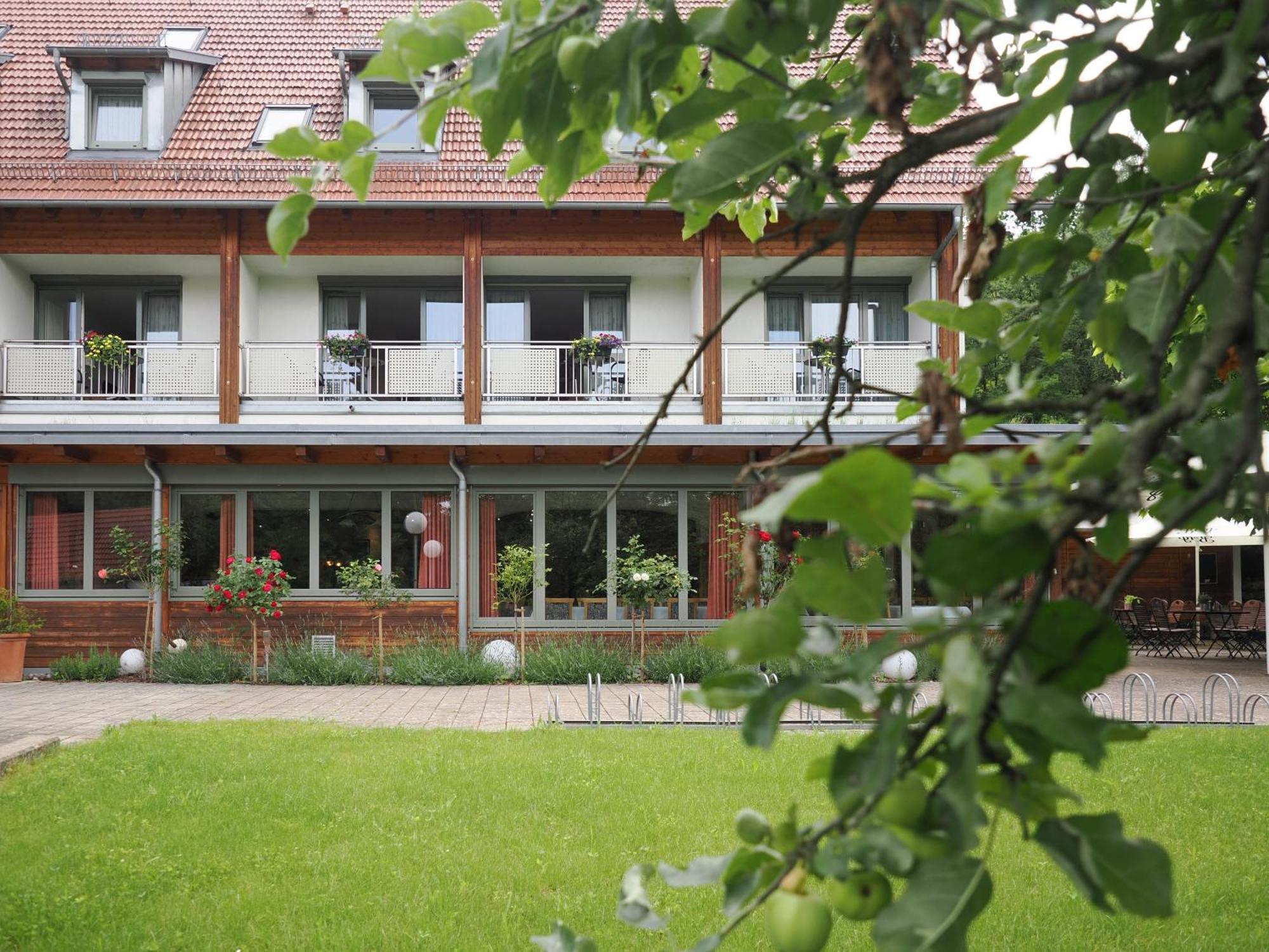 Landhotel Waldheim Pliezhausen Luaran gambar